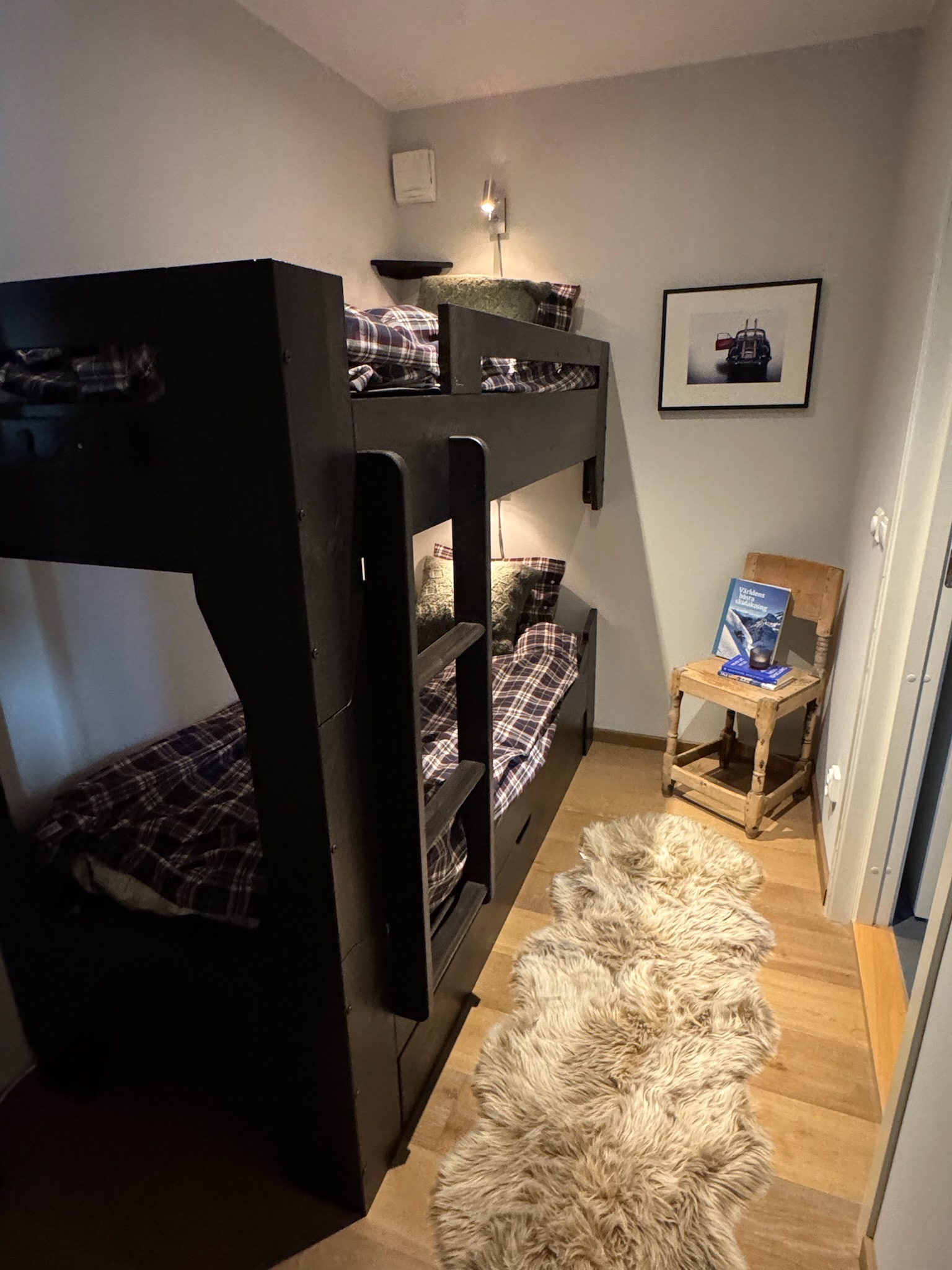 Sovrum med våningssäng